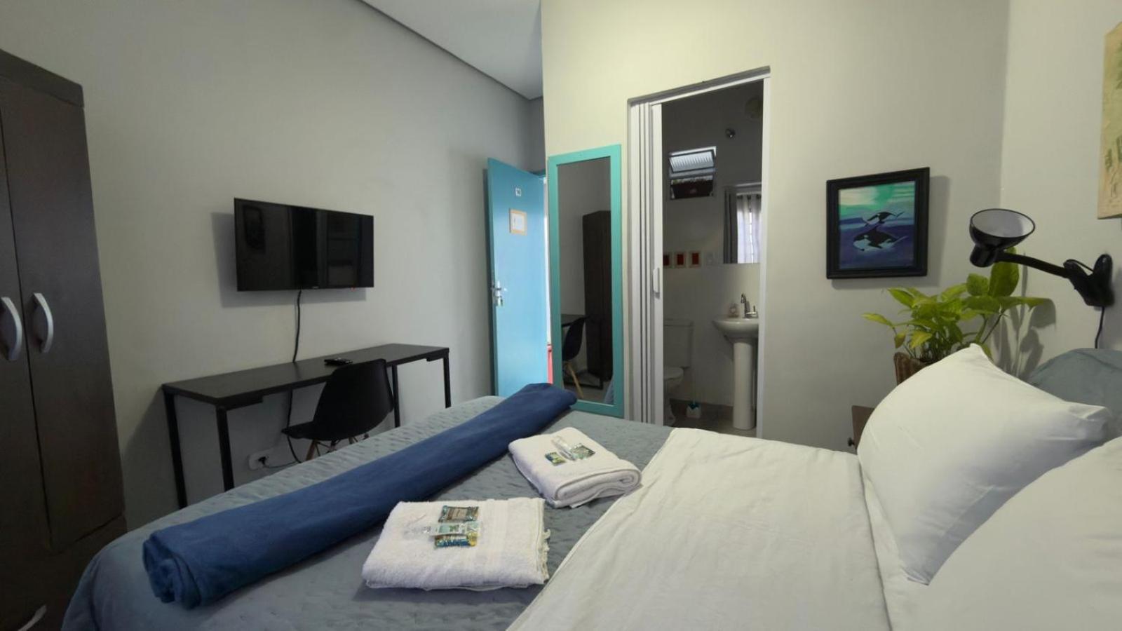Family Hostel E Pousada - Sao Paulo — Photos 2